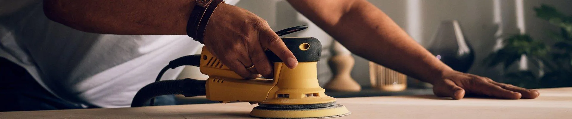 LAVORA MEGLIO, NON DI PIÙ