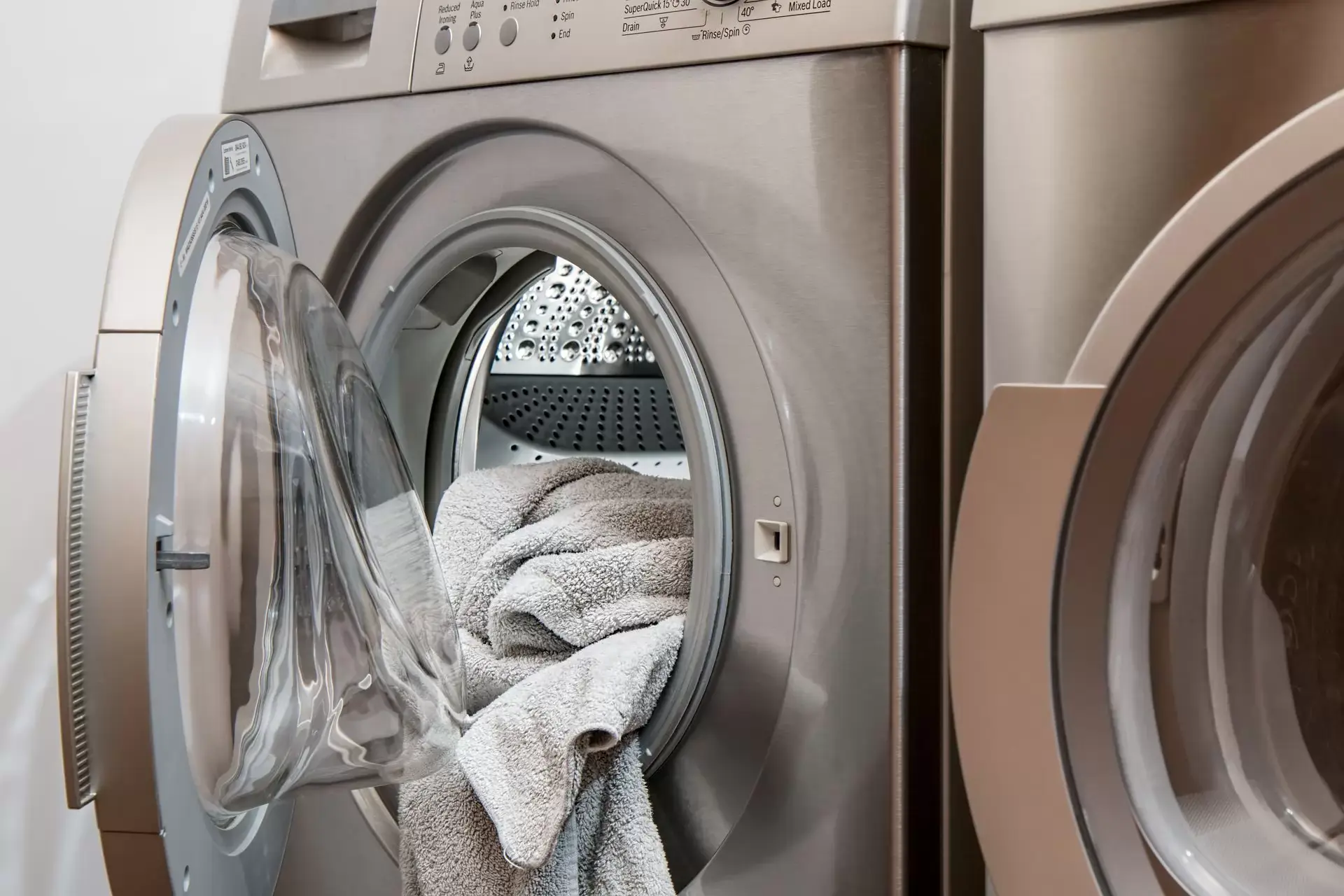 Come pulire la lavatrice per eliminare i cattivi odore?