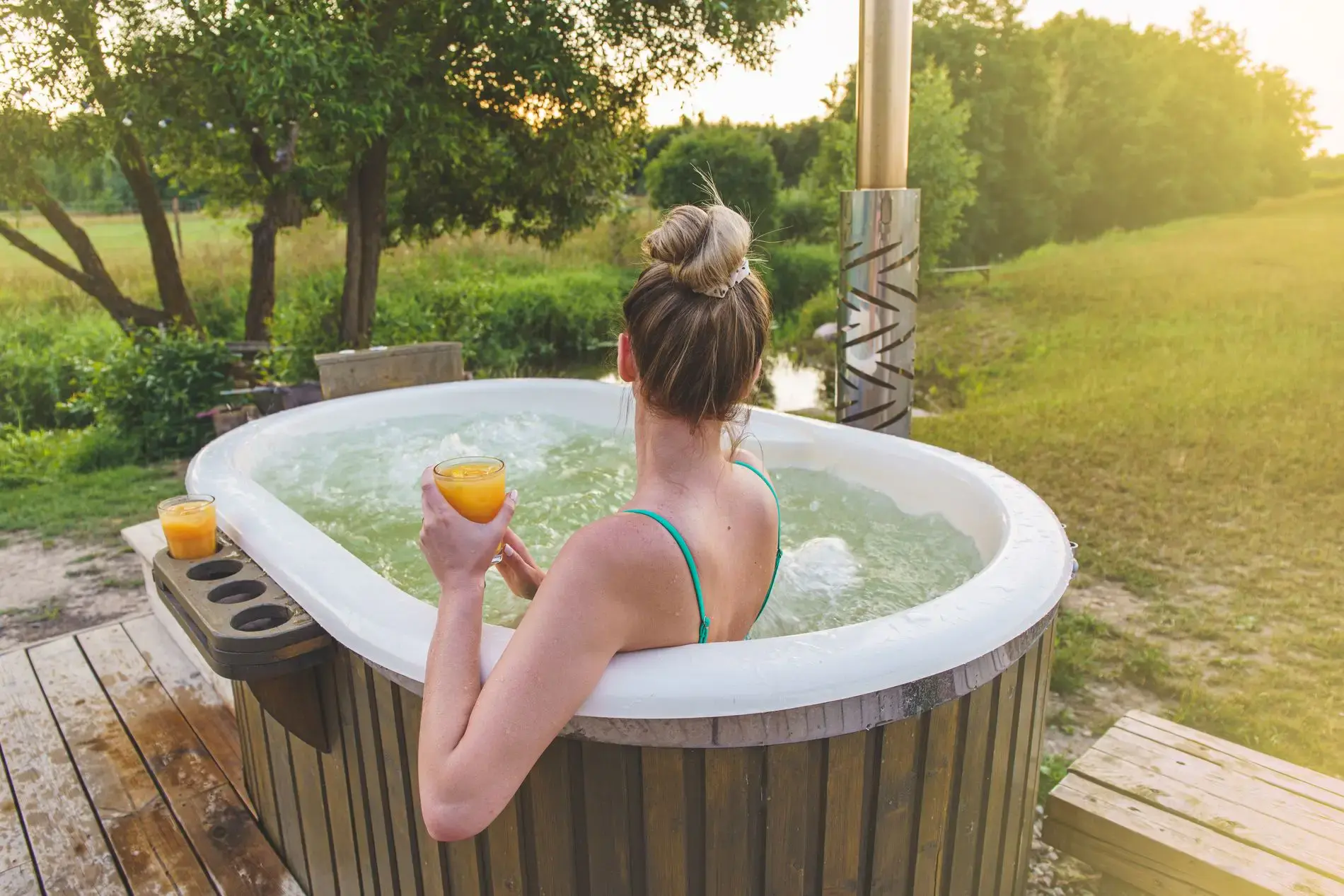 Come una vasca idromassaggio può cambiare la tua vita: 10 benefici per il corpo e la mente  